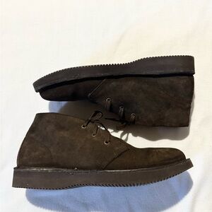 Cabela’s Men's Dark Brown Suede Ankle Boots With Vibram Sole Size 9